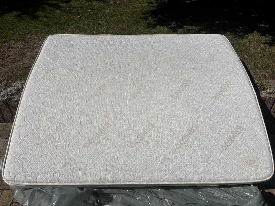 Saltea PREVI: BAMBOO Memory Foam – 160×200 cm – foarte bine întreținută!