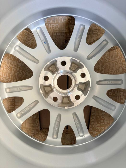 Jante R17 Renault Koleos Megane Scenic Duster noi originale Renault