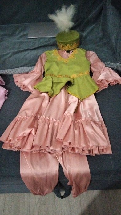 Костюм национальный