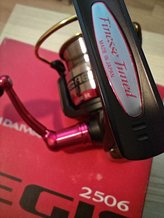 Спининг макара TEAM DAIWA