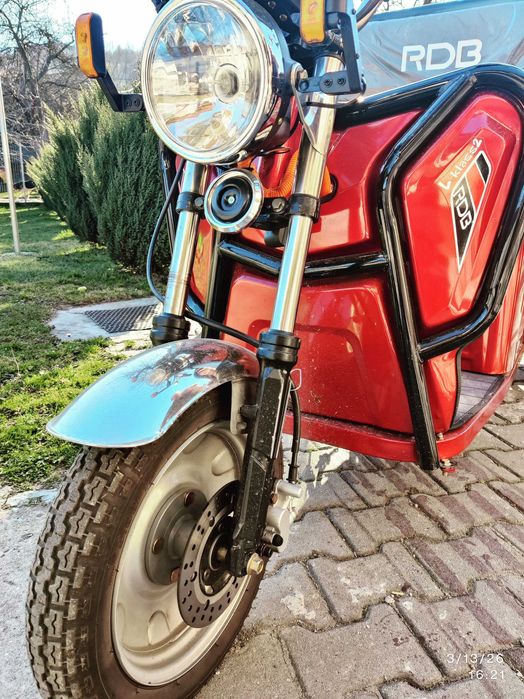 Vând Triciclu Electric Cargo RDB