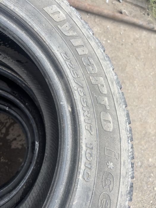 Зиминие шины Hankook 225/65R17