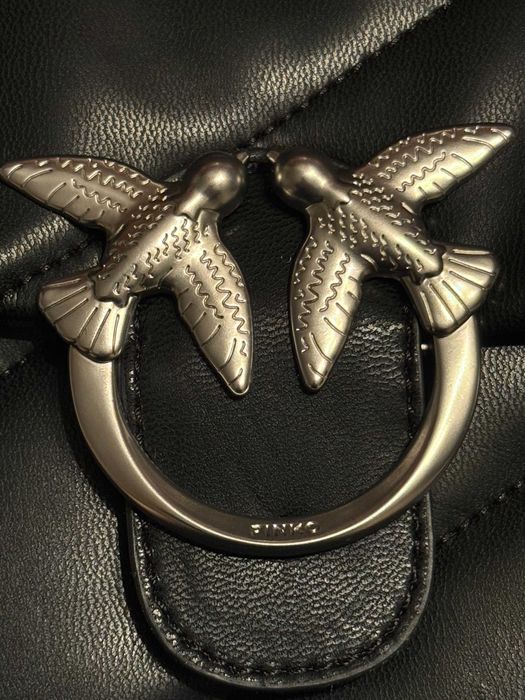 Дамски чанти Pinko Gucci Chanel