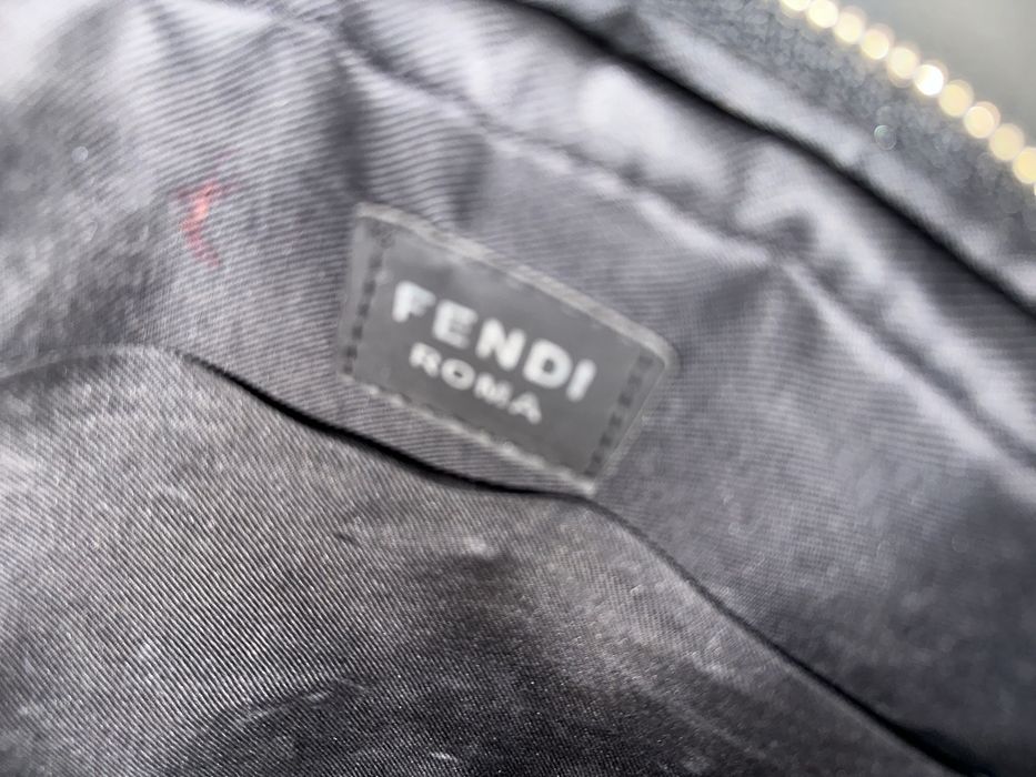 Продам клатч/барсетка fendi