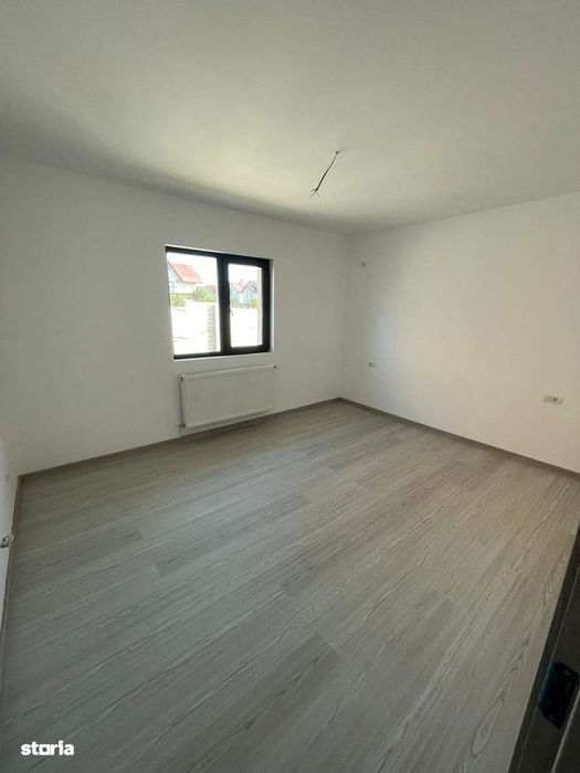 Casa practica PE PARTER, curte generoasa