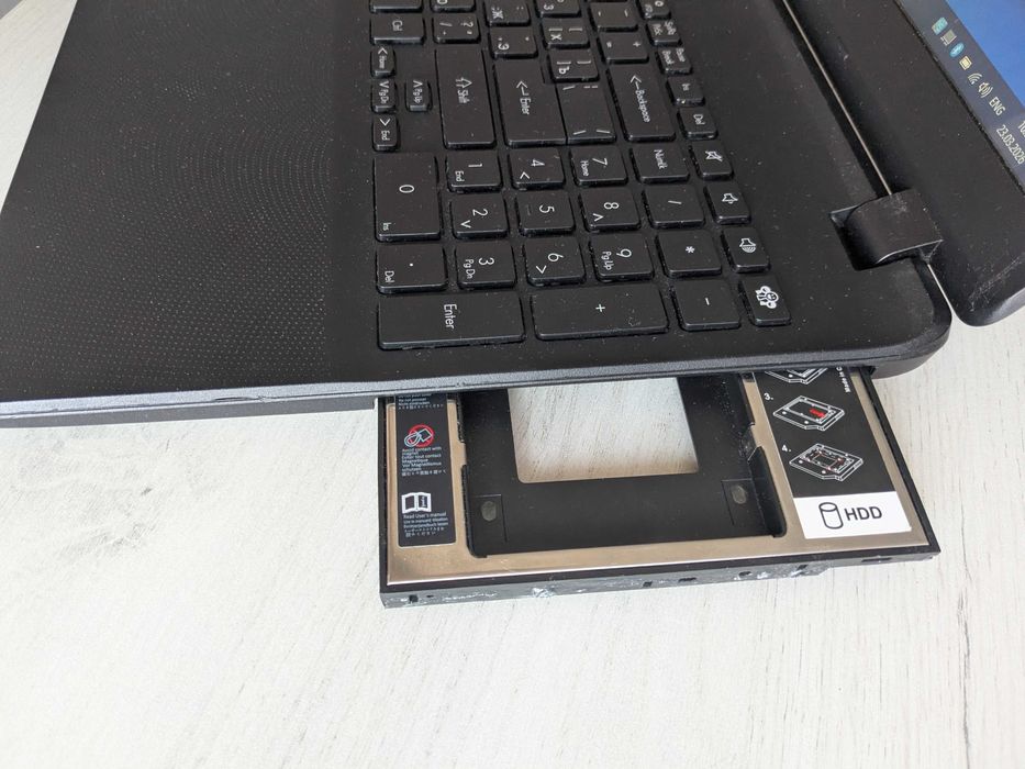 Packard Bell MS2397 в хорошем состоянии