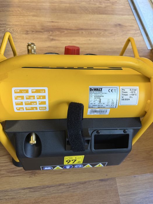 Компресор за въздух Dewalt
