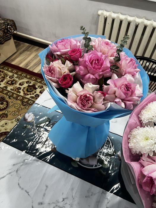 Цветы срочно продам