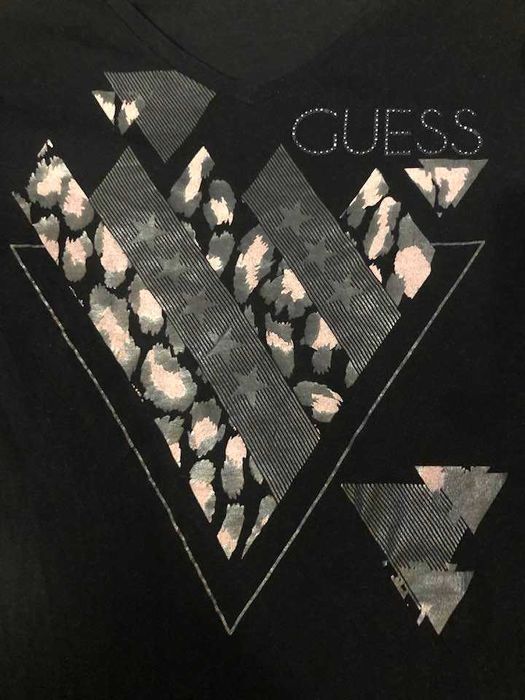 разпродажба на тениски Guess и Gaudi