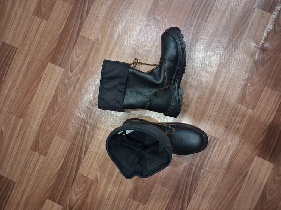 Продам  спецодежда