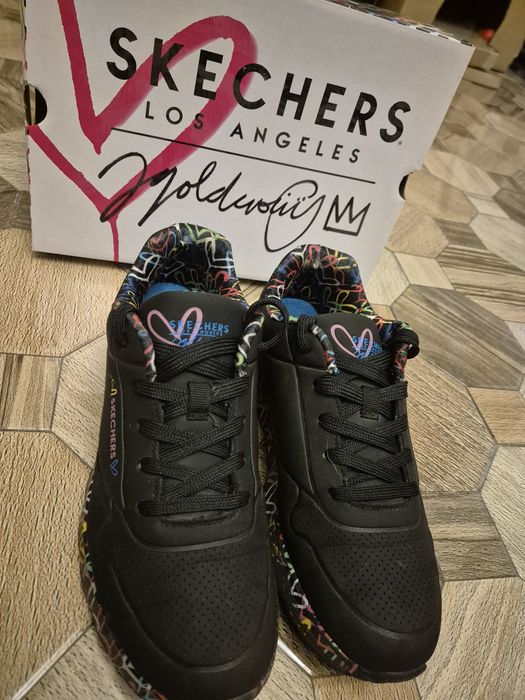 Adidas Skechers nr 38 ca noi in cutie