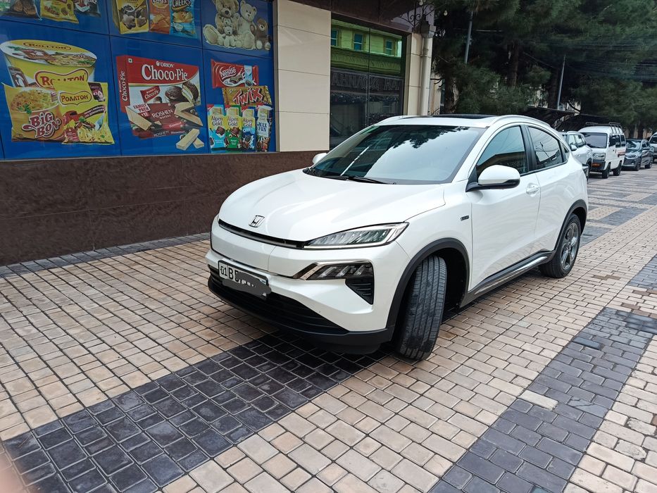 Хонда Мнв год 2022 Идеальное состояние