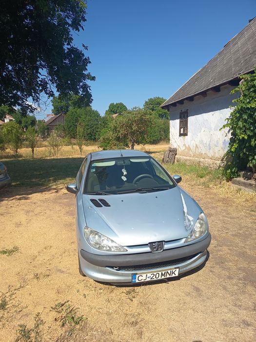 Vând Peugeot 206
