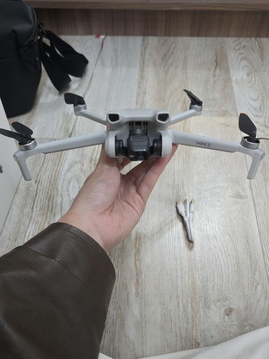 DJI Mini 3 с коробкой