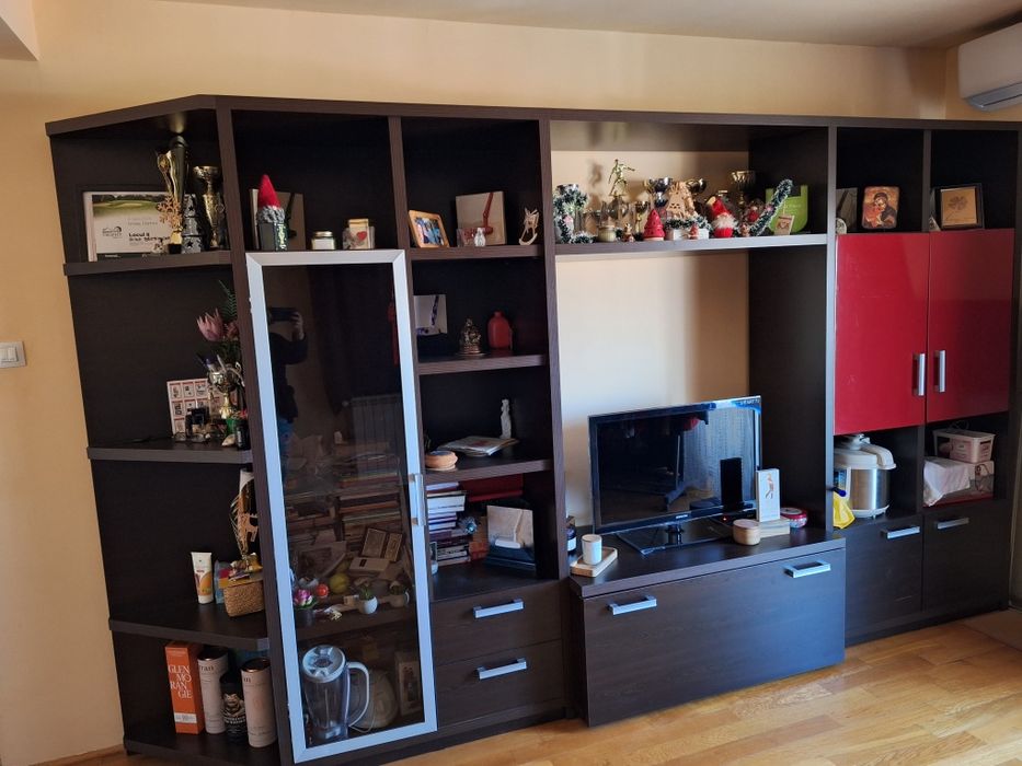 Mobila de living/birou/biblioteca ca noua