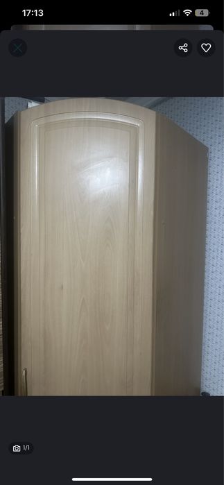 Угловой вместительный шкаф