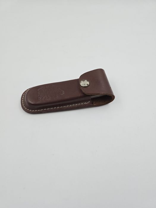 Briceag vechi cu teacă