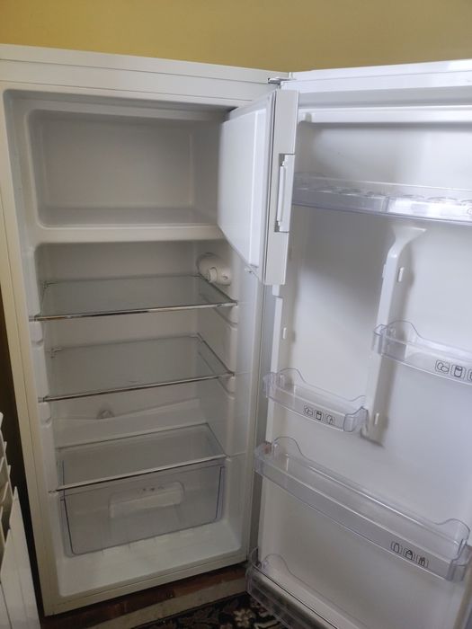 Холодильник сатылады 1 млн 800 мың сум таза