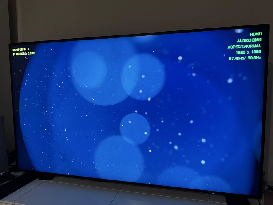 Monitor Profesional | NEC MultiSync P654Q – 65 Zoll, 4K, 700 cd/m²