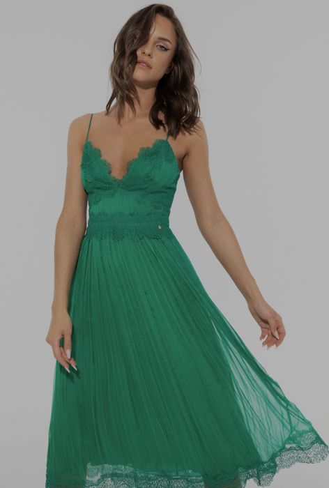 Nissa din matase cu dantela pe bust  ,38