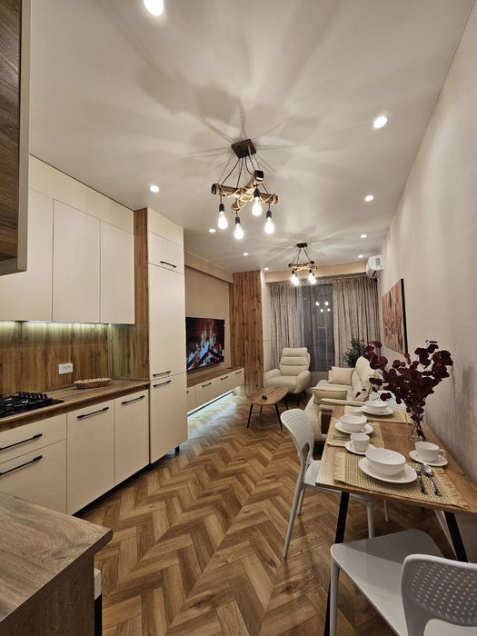 (4) Срочно!!! Продается квартира ЖК Black Tower. 2/13/17. 55м²