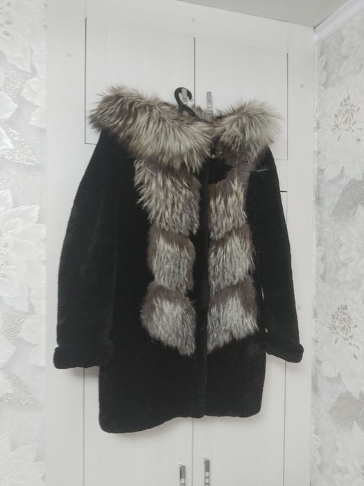 Продаю шубу ,шубку .