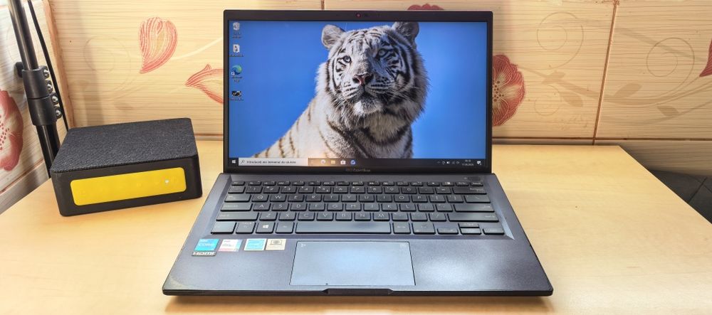 Laptop Asus ExpertBook B1__i7-1165G7 gen 11__24GB DDR4__512GB SSD__Bateria 3-4 ore_14"IPS_BONUS - Boxa Bluetooth