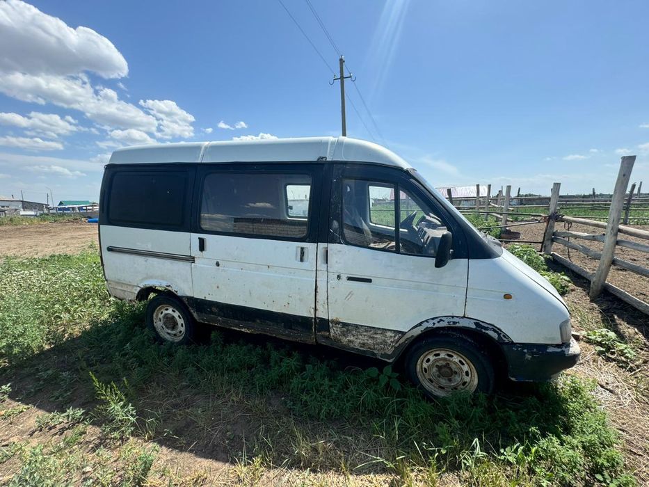 Машина соболь газель 2000г