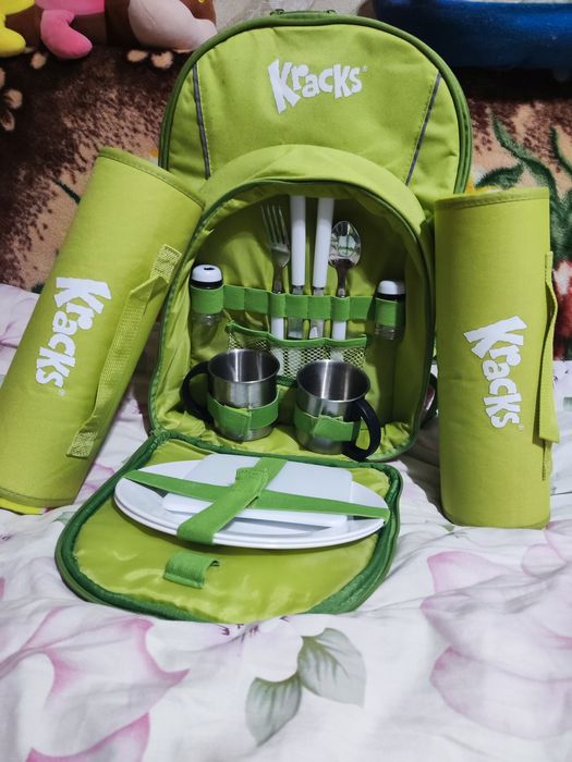 Рюкзак для пикника с пледами