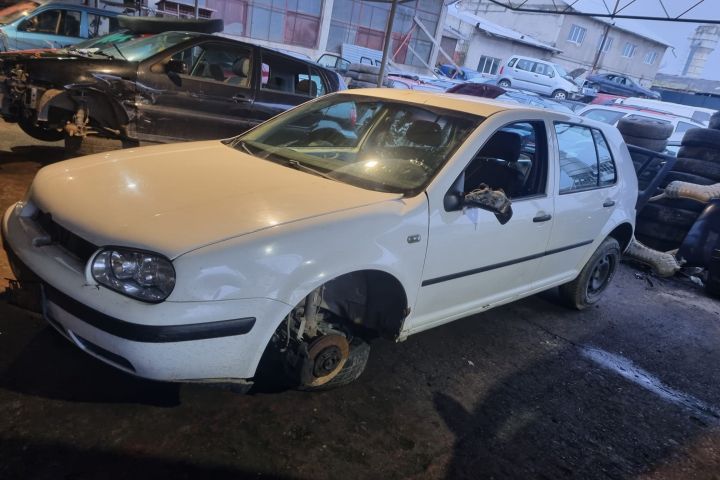 Bara spate Volkswagen VW Golf a 4-a generatie