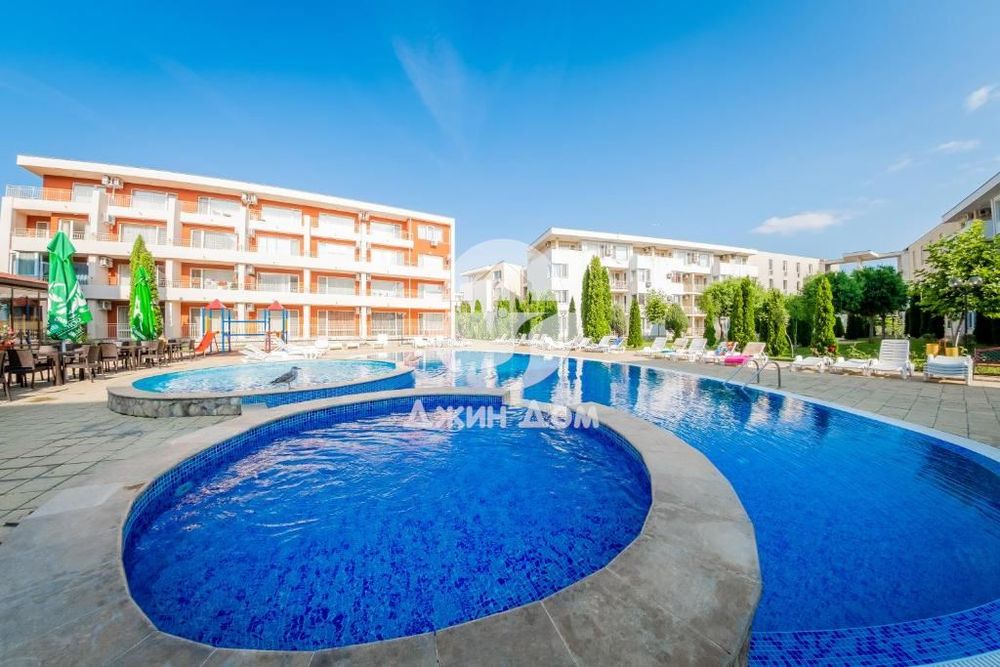 Продава се Двустаен апартамент в к.к. Слънчев бряг - 52 кв.м за 1366 €/кв.м - Снимка #7