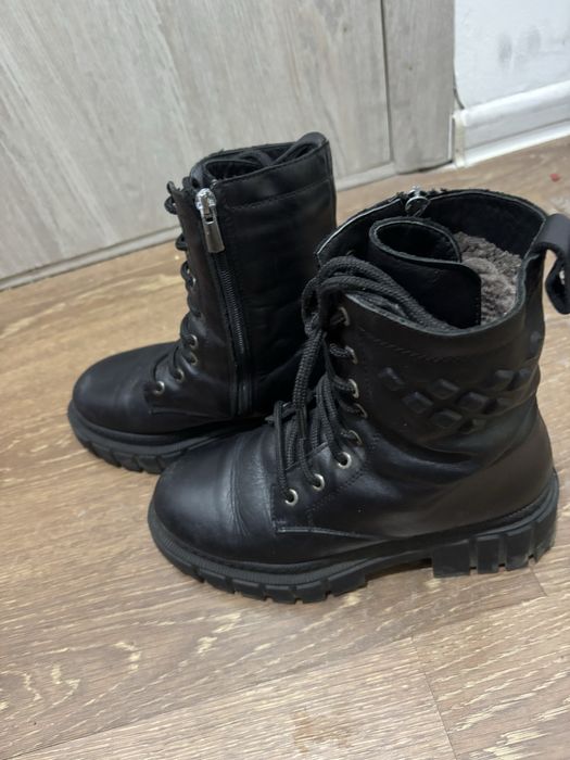 Зимние ботинки тёплые