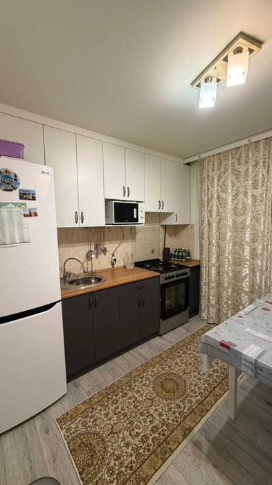 Продам 2 комнатную квартиру!