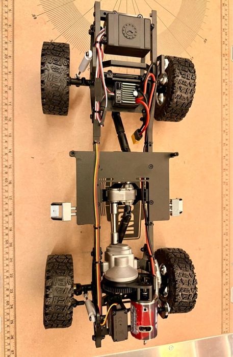 Totota Hilux 1979 / Automodel  radiocomandat