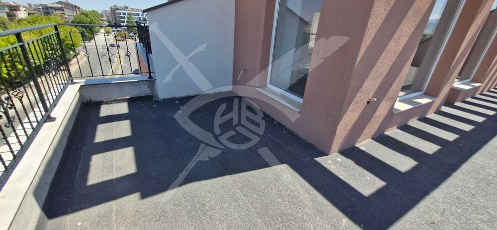 Едностаен апартамент на Коматевски възел 65400