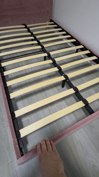 Pat de 120x200 cm cu saltea inclusa