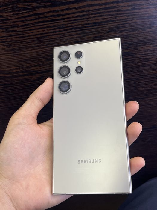 Samsung s24 ultra 12/256 13 iphone