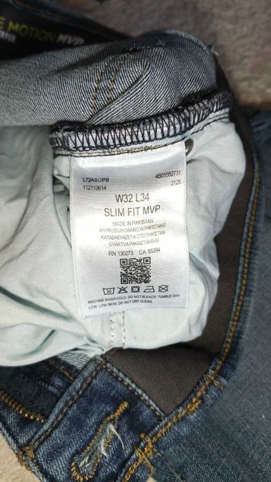 Джинсы Lee SLIM FIT