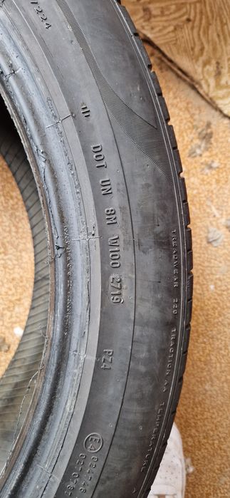 Vând cauciucuri 275 /45 /R 21