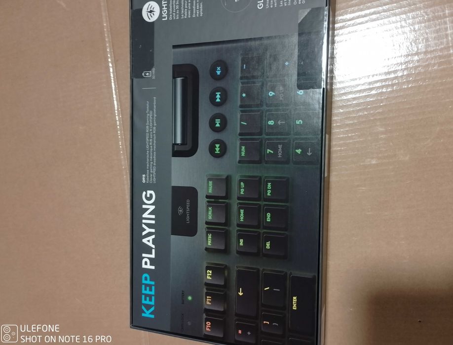 Tastatura gaming mecanica Logitech G915 GL Clicky NOUA