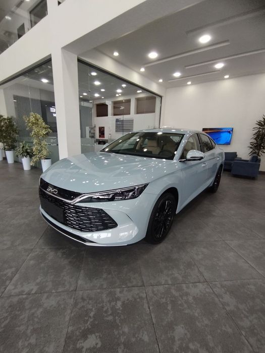 Byd Seal 6 gibrid 2000km flagship