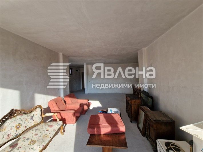 Продава се Тристаен апартамент в Сливен, Център - 176 кв.м за 910 €/кв.м - Снимка #3