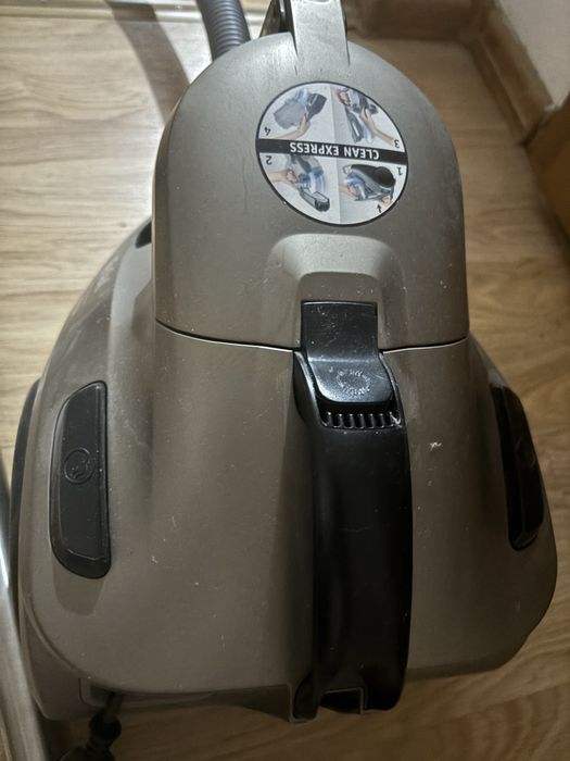 Продаю пылесос Tefal