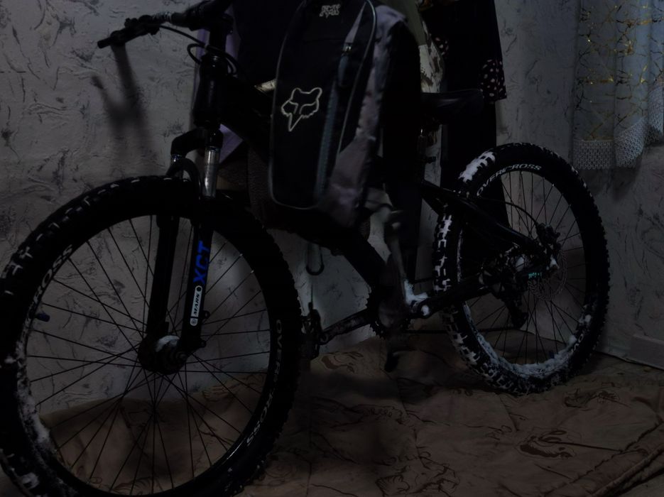 Обменяю велик на телефон