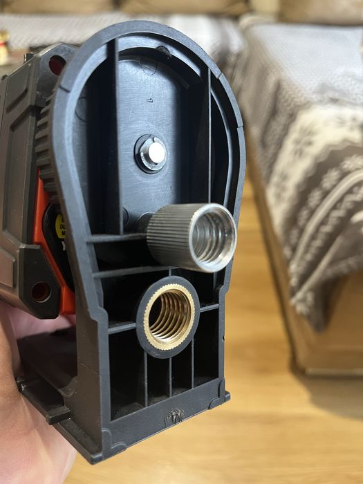 Лазерен нивелир Yato