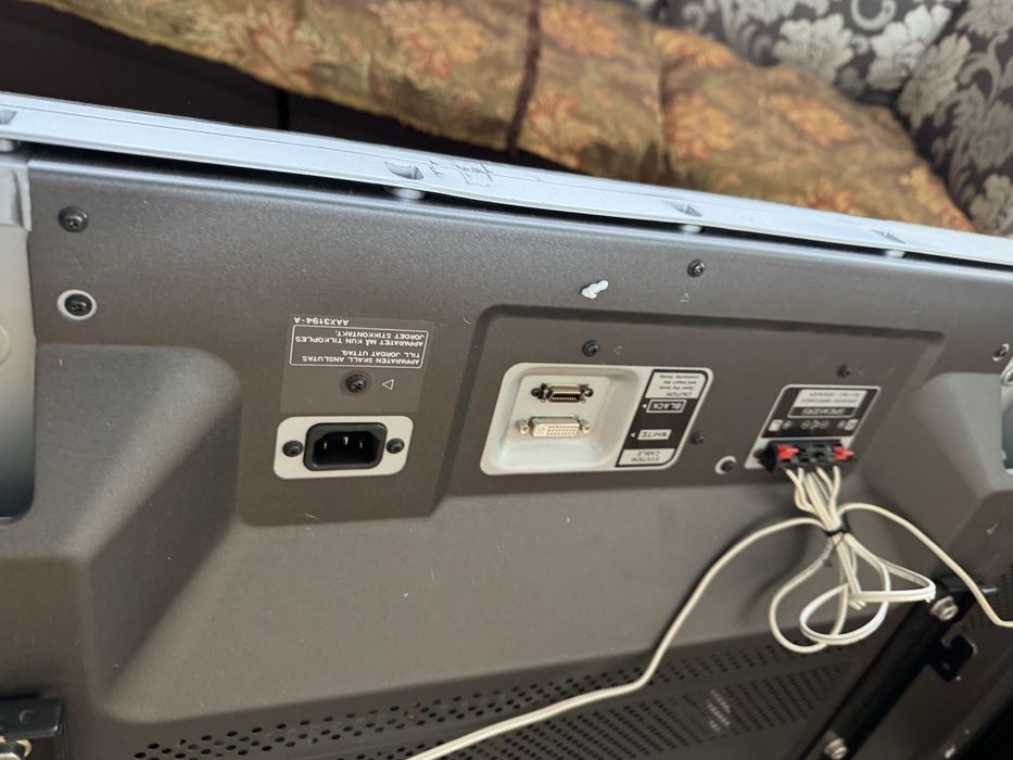 Телевизор Pioneer