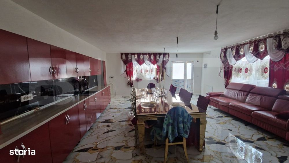 Casa parter teren 836 mp, 150 mp utili 2 corpuri , asfalt , langa Serc