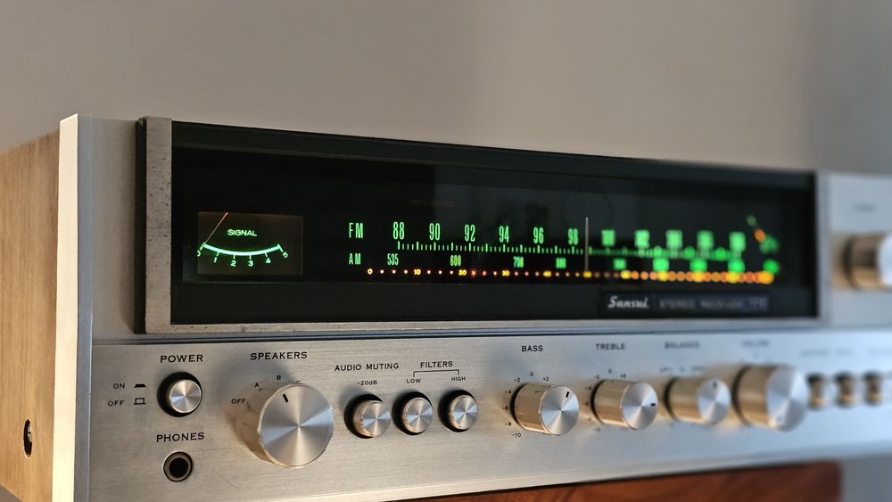 Receiver Sansui 771