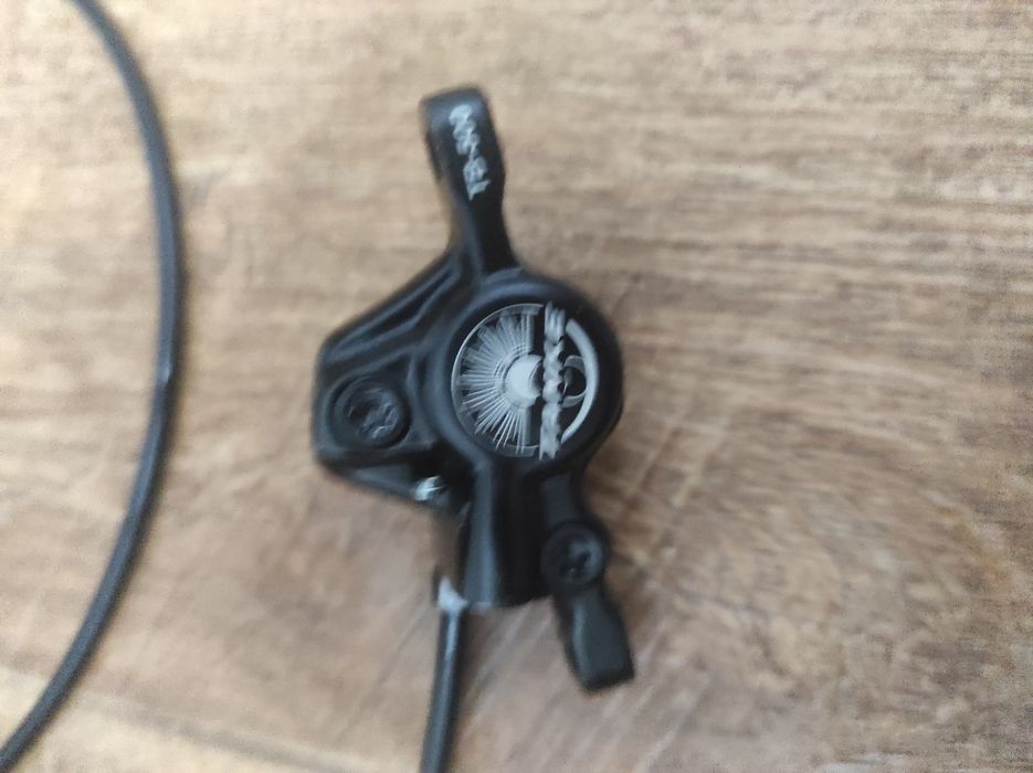 Продам гидравлический тормоз