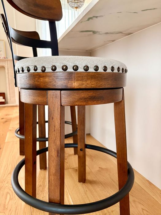 Scaun insula rotativ model HAVRE Mobexpert